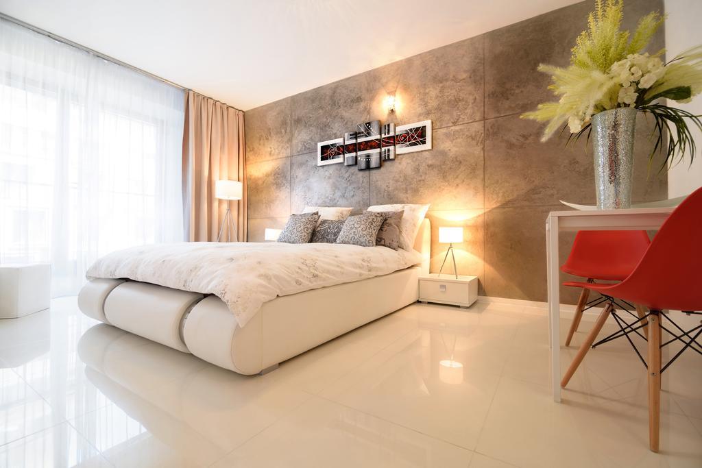 Art Apart Market Square Вроцлав Екстер'єр фото