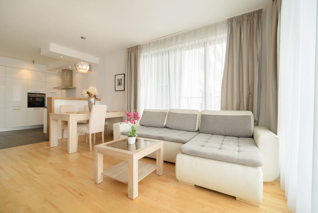 Art Apart Market Square Вроцлав Екстер'єр фото