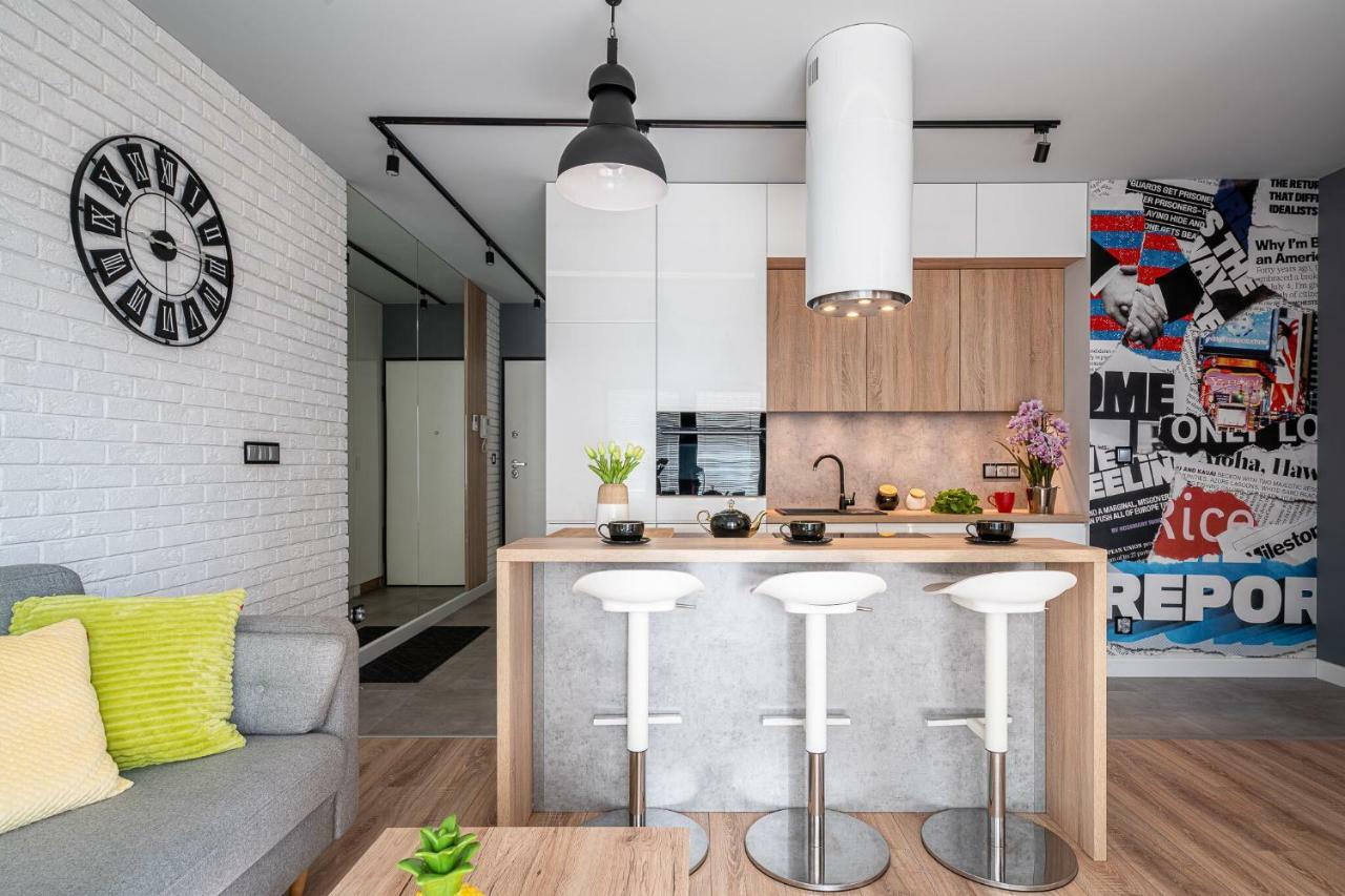 Art Apart Market Square Вроцлав Екстер'єр фото